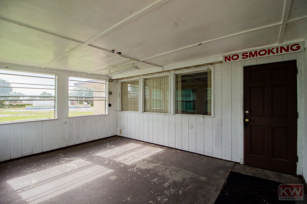 Former Truck Terminal in Central Florida: 595 W Summerlin St, Bartow, FL 33830